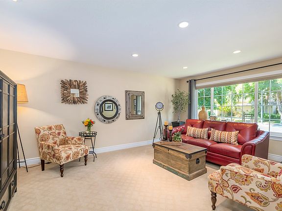 3rd image of 6540 Paseo Santa Cruz