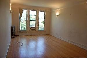 2nd image of 2904 N Damen Ave APT 1
