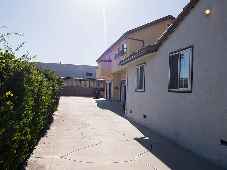 7923 Ledge Ave — Photo 30