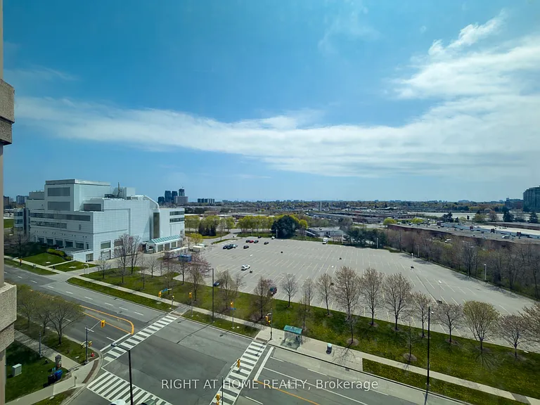 8 Lee Centre Dr #1008 — Photo 26