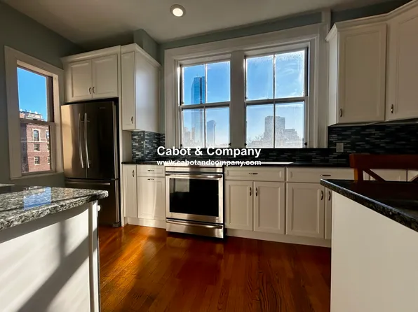 259 Beacon St APT 61, Boston, MA 02116