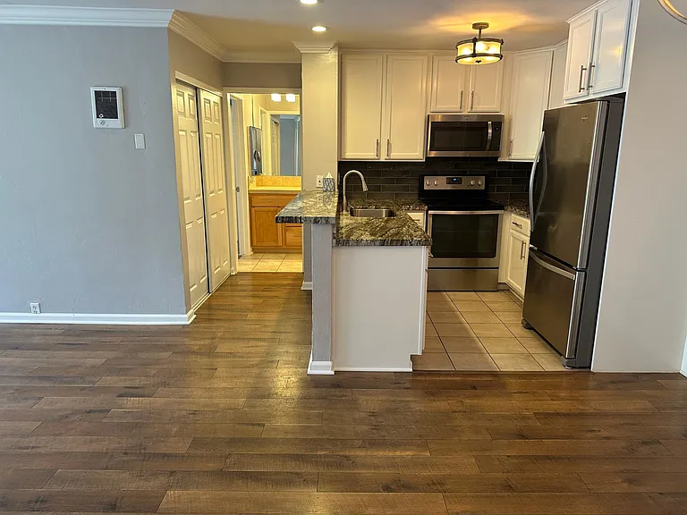 4600 Lamont St #234 — Photo 3