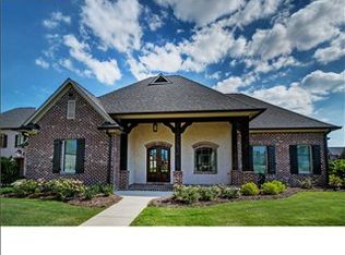 268 Charlestowne Dr, Madison, MS 39110