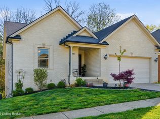 6405 Hollow Tree Rd, Louisville, KY