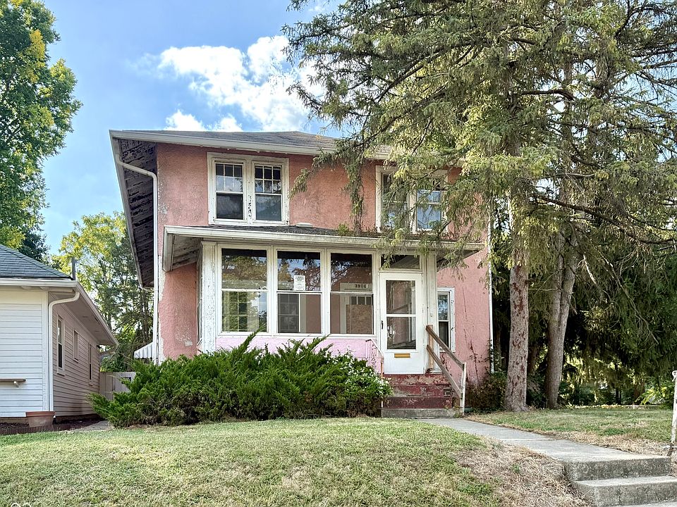 1st image of 505 W 40th St