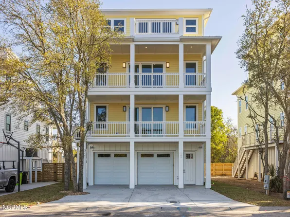 209 Annie Drive, Carolina Beach, NC 28428
