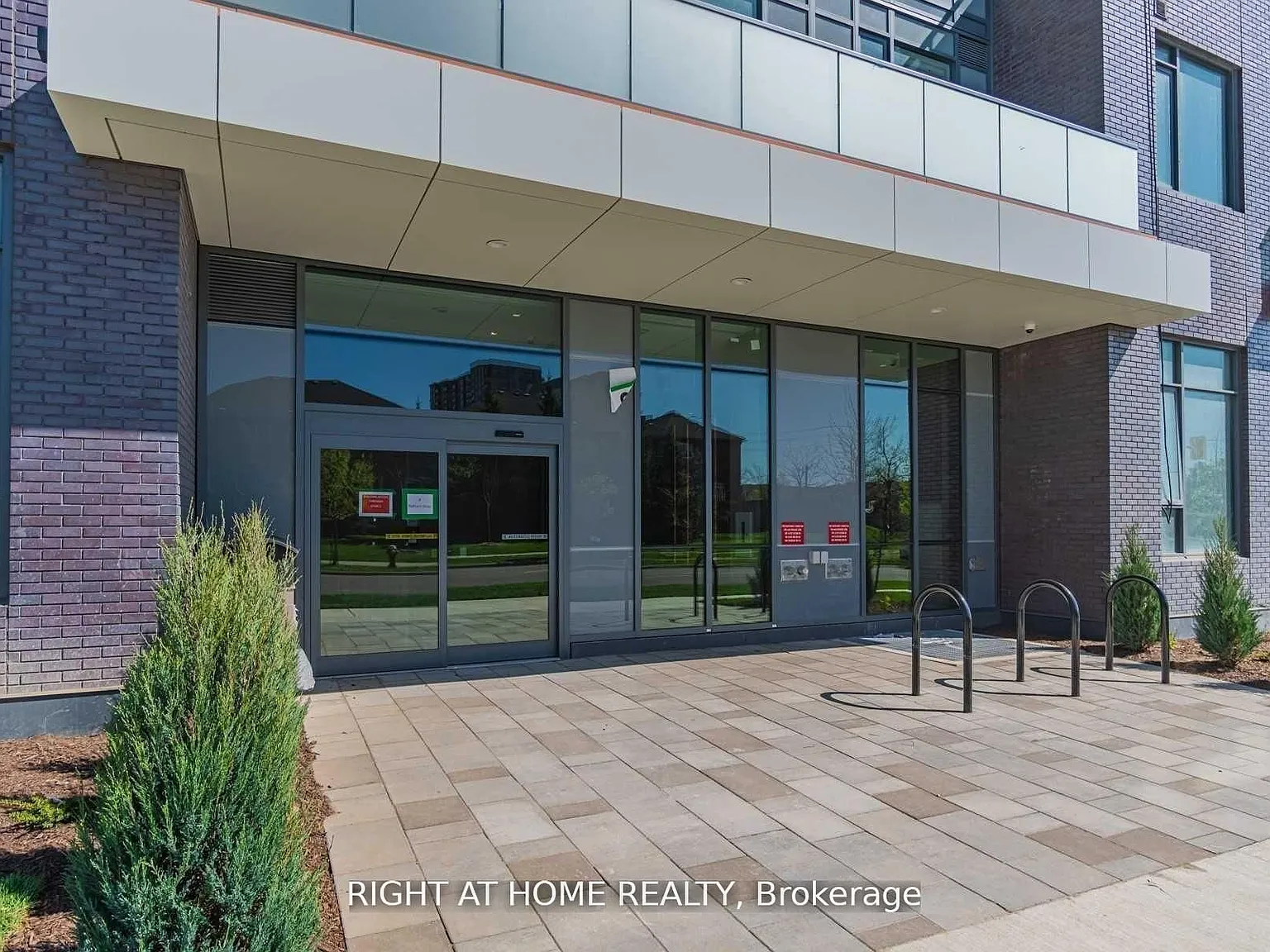 2 bed, $2,300 — Photo 2