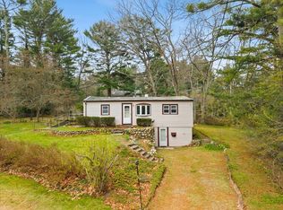 1 Emond Ave, Kingston, MA 02364
