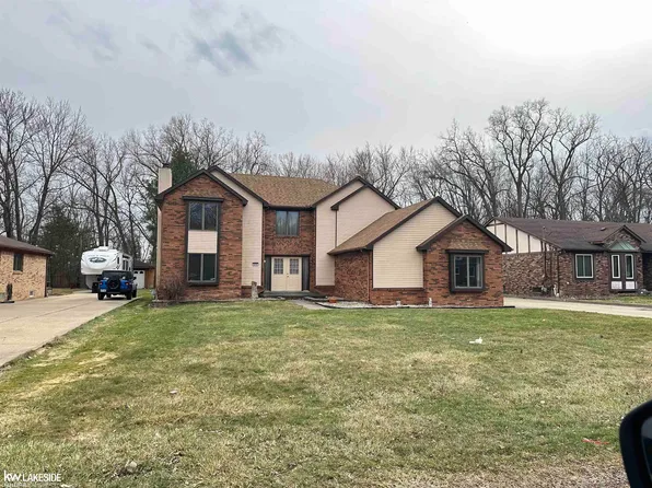 5552 Southlawn Dr, Sterling Heights, MI 48310