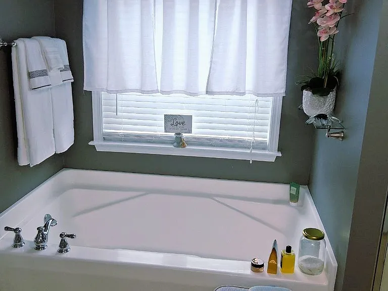 3625 Park Hill Cir — Photo 15