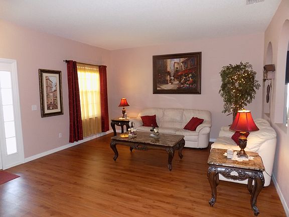 3rd image of 7541 Sloewood Drive