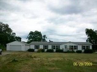 7681 N Emery Rd, New Carlisle, IN 46552