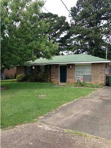 1st image of 713 Placid Dr