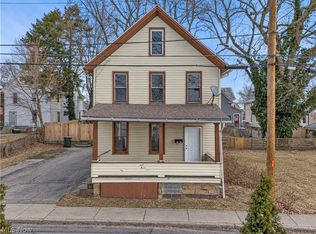 1258 Minerva Ct NW, Canton, OH 44703