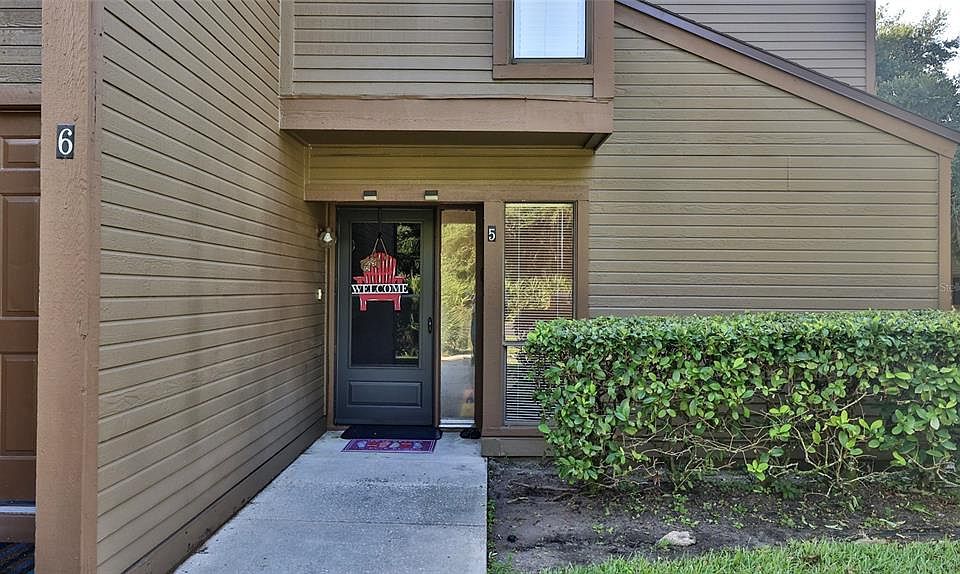1st image of 5 SHERBURY COURT