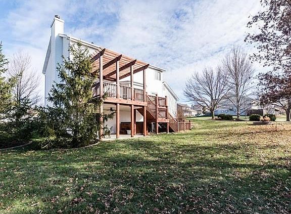 Gorgeous Corner Lot