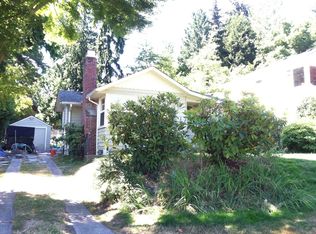 1545 NE 98th St, Seattle, WA 98115