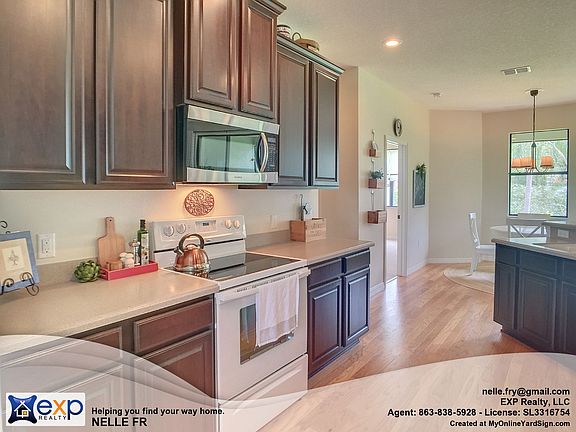 4th image of 857 Buccaneer Blvd