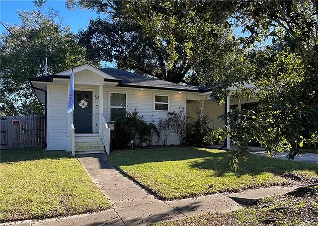 605 Henry Landry Ave
