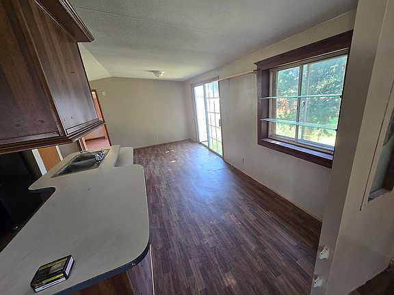 4th image of 2422 Arapahoe Trl