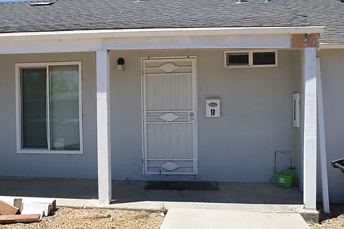 53 Alturas Ave #B Photo 1