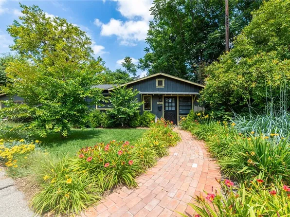 13833 Haynes St, Van Nuys, CA 91401