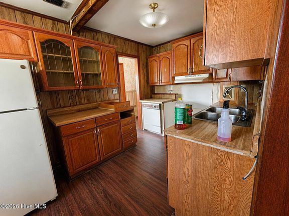 2nd image of 116 E Taylor Street