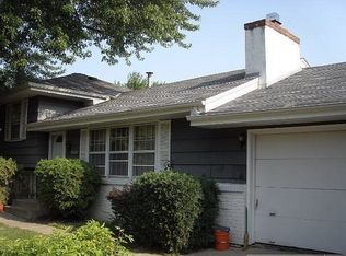 4216 Poplar Bridge Rd, Bloomington, MN 55437