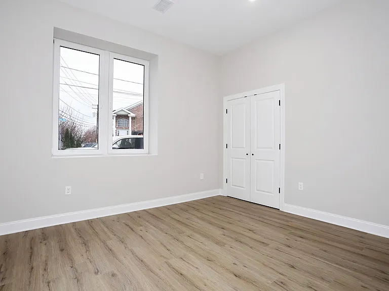 385 Passaic Ave #3 — Photo 15
