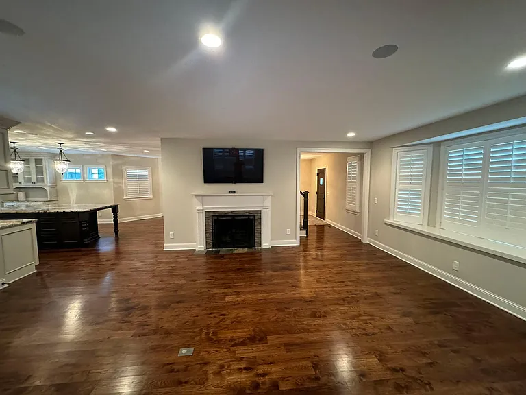 112 Oakwood Rd — Photo 11