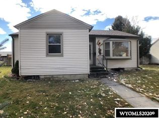 1306 Crest Way, Worland, WY 82401