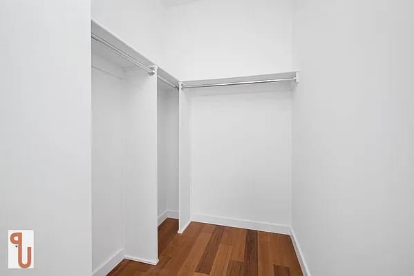 Rented by Up Real Estate Advisors LLC | media 17