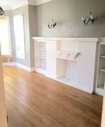 3rd image of 6641 S Maryland Ave