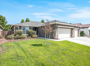 3924 E Harter Ct, Visalia, CA 93292