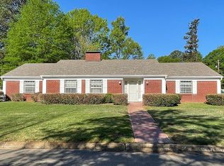 11 Lambeth Rd, Texarkana, TX 75503