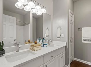 7807 N Lockwood Ridge Rd #823, Sarasota, FL 34243