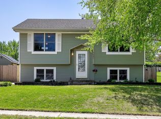 1607 W Franklin Ave, Indianola, IA 50125