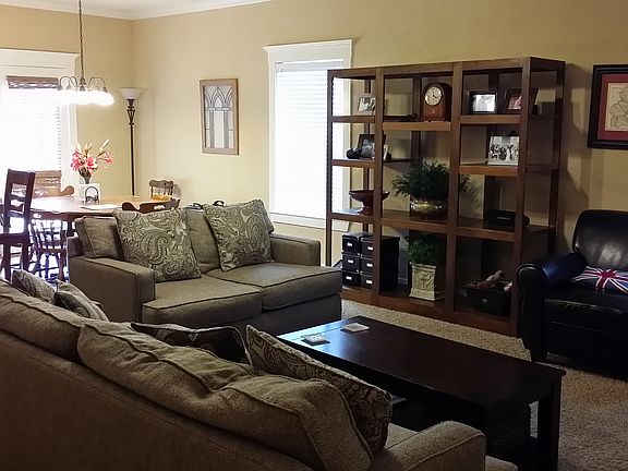 4th image of 100 Flat Creek Dr