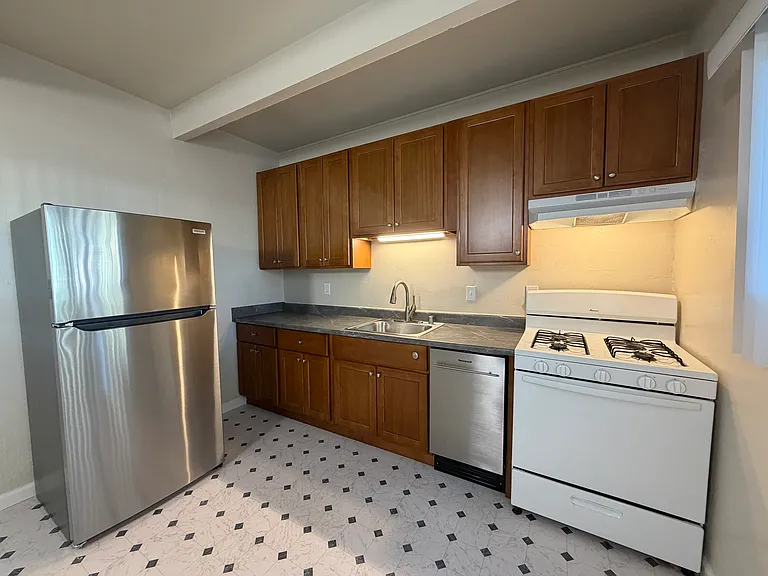 Casa de Luna Townhomes — Photo 2