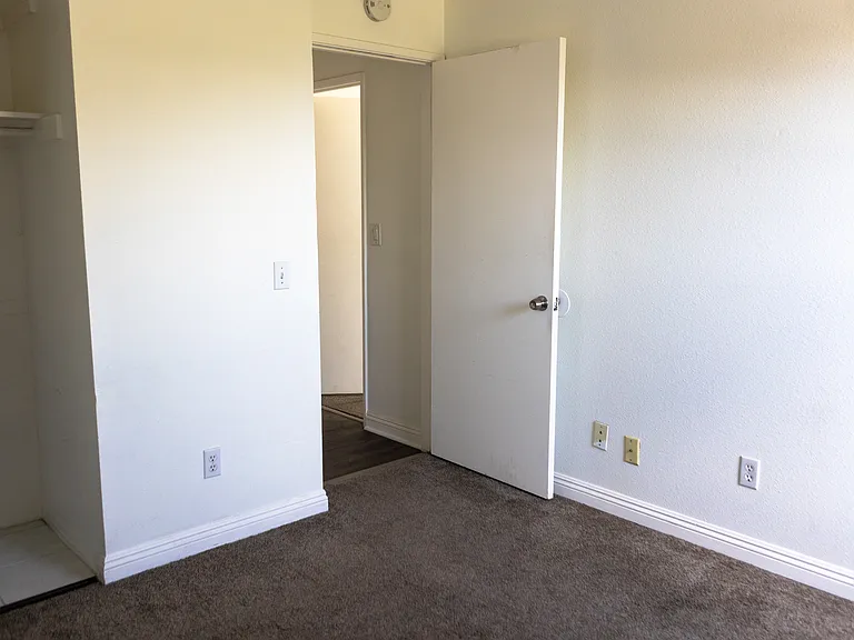 9326 Twin Trails Dr #204 — Photo 18