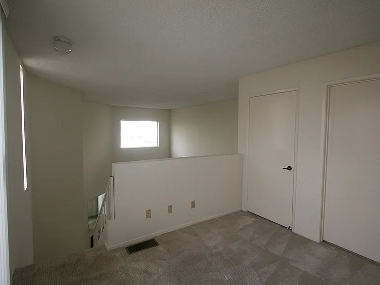 3637 Clarington Ave #213 — Photo 85