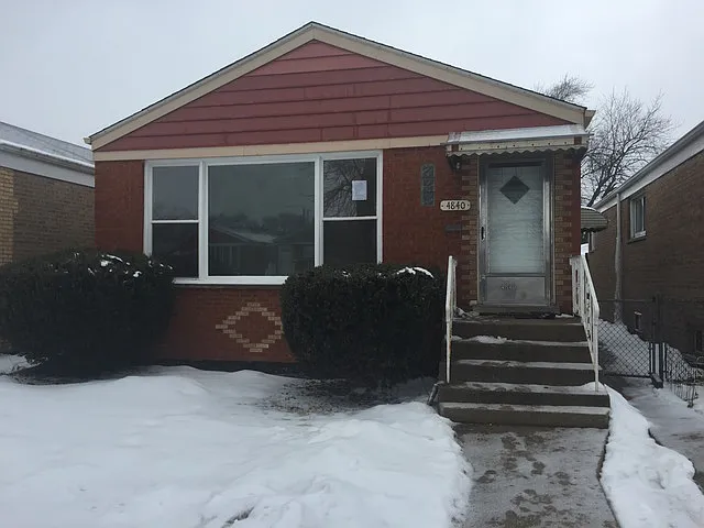 4840 S Leclaire Ave photo 1