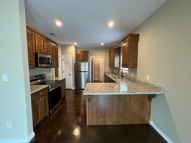 33121A Stables Dr — Photo 7
