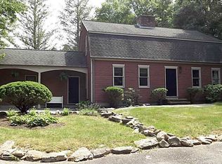 2555 Harkney Hill Rd, Coventry, RI 02816