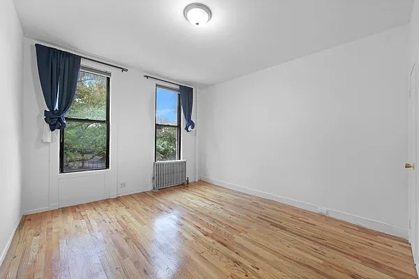 Rented by Compass | media 4