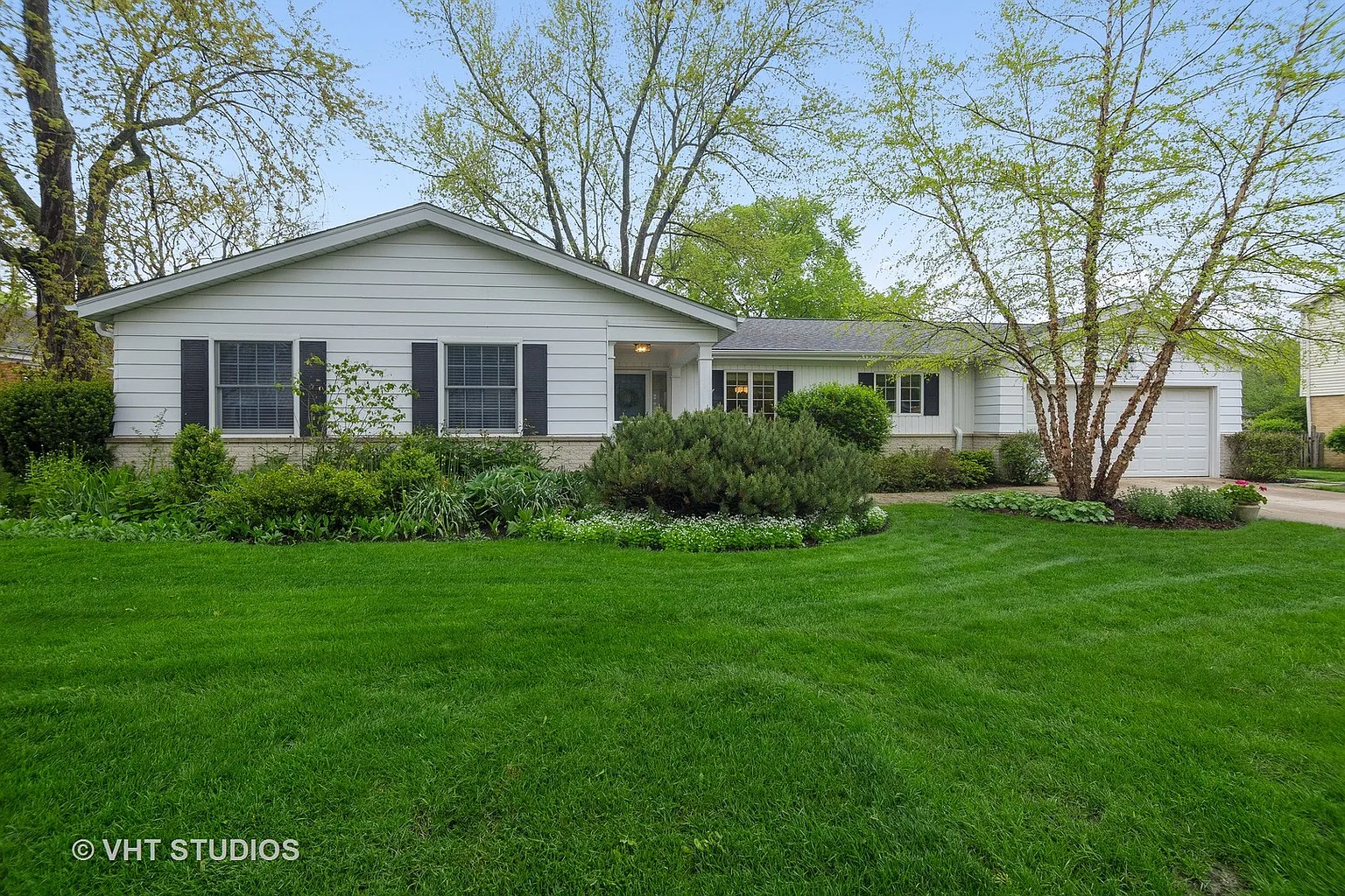 2938 Cherry Ln photo 1