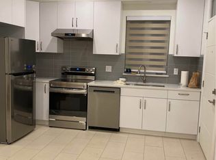 2476 E 11th Ave, Vancouver, BC