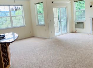 4301 Summerlinn Dr, West Linn, OR 97068