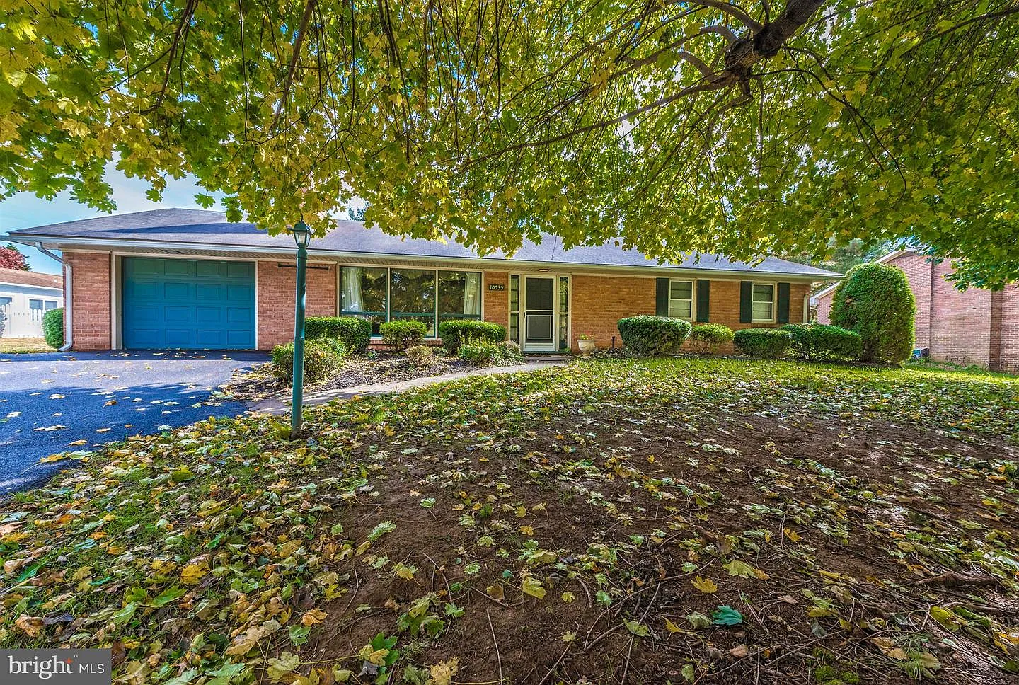 10535 Peachtree Ln photo 1