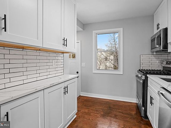 5th image of 2707 Urbana Dr